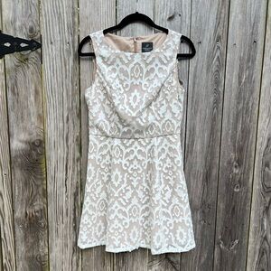 Adrianna Papell White with Beige Lining Fit n Flare Dress size 6